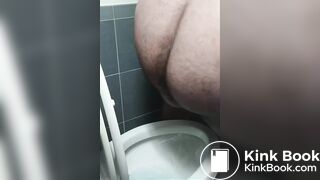 Hairy Brown Bear Shits, ScatKings.com Scat Porn 5 ScatKings.com Scat Porn