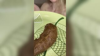 Pretty Woman Pooping - video 11, ScatKings.com Scat Porn 11 ScatKings.com Scat Porn