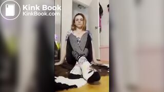 Solo scat MILF shitting on her feet, ScatKings.com Scat Porn 14 ScatKings.com Scat Porn